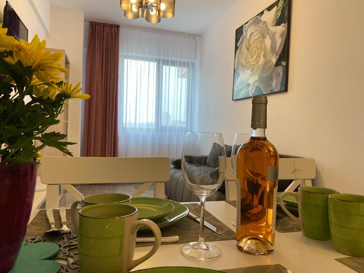 Studios & Apartments Palas By Glam Apartments Iasi Exterior photo